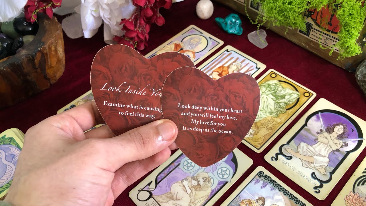 🥀قرائة تاروت برج السرطان ♋️🔮 الحبيب البعيد ماذا يشعر 🌙 اشتياق مكبوت صراع داخلي عودة قريبة 🔥