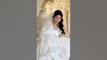 Lễ nhận váy cưới của Tizi @HacchicCouture #tizidichlep #notafairytale #wedding