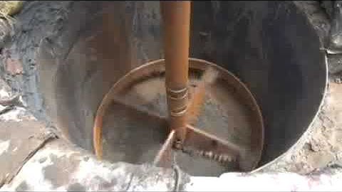 TRACTOR MOUNTED PILING RIG