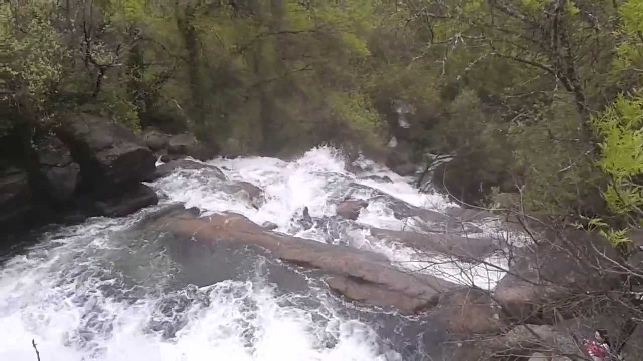 Cascada Del Diablo Garganta De Gualtamino Entre Villanueva De La