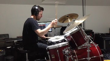How to play Freewill by Neil Peart and Rush on the drums - the middle bit. 1/3