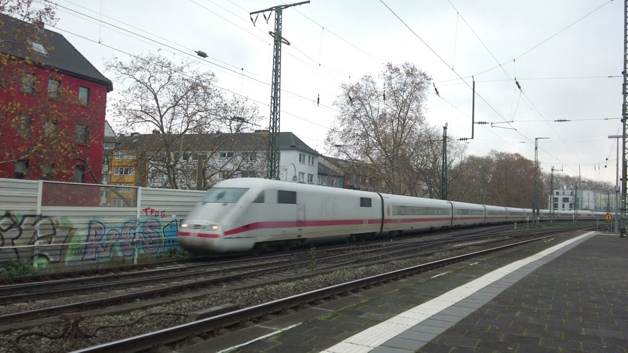 ICE 1 passiert als Leerzug Köln Süd nach Köln west.