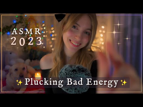 ASMR Plucking Negative Energy ✨ para empezar 2023 💖
