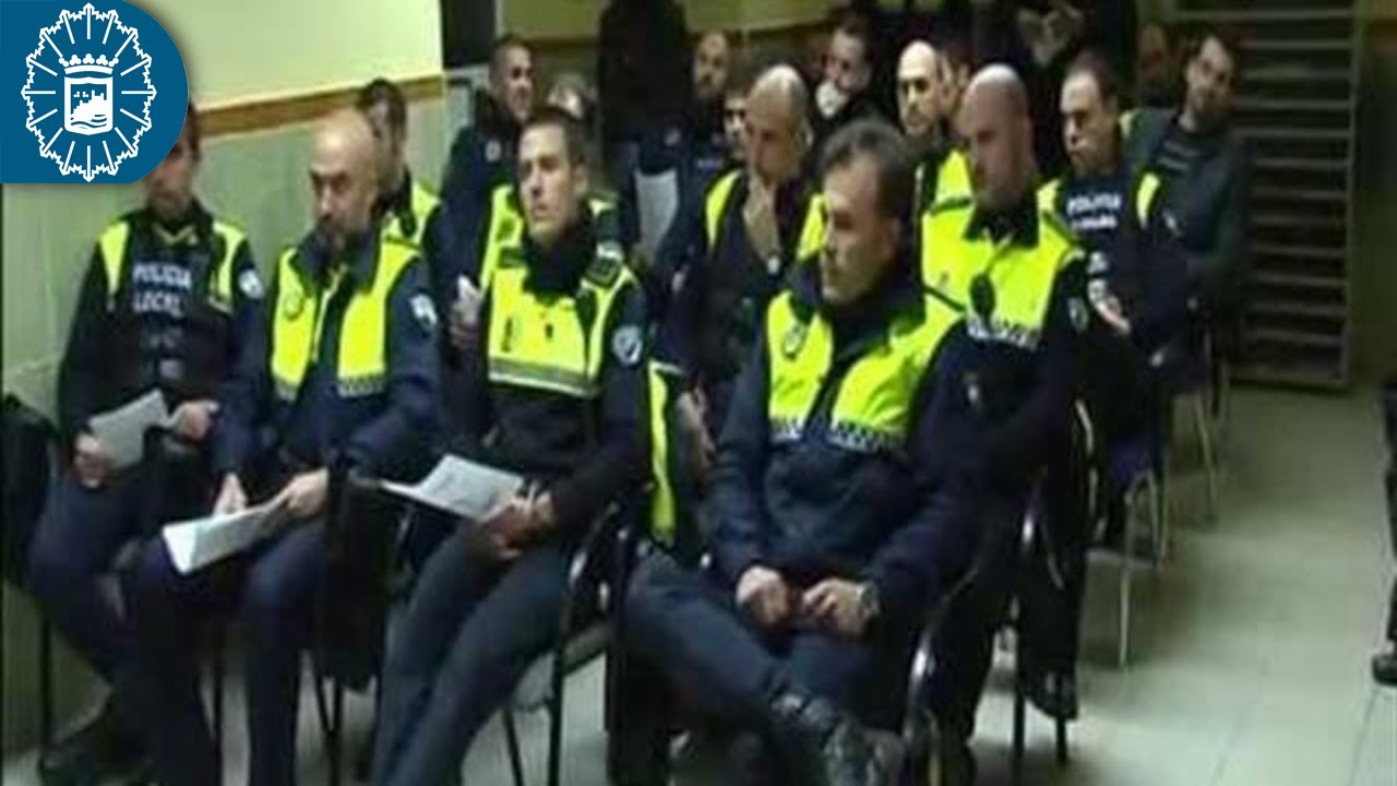 150413 - Policía Local Málaga - Noche de Patrulla Inspector Martos - Alerta Andalucía - Canal Sur TV