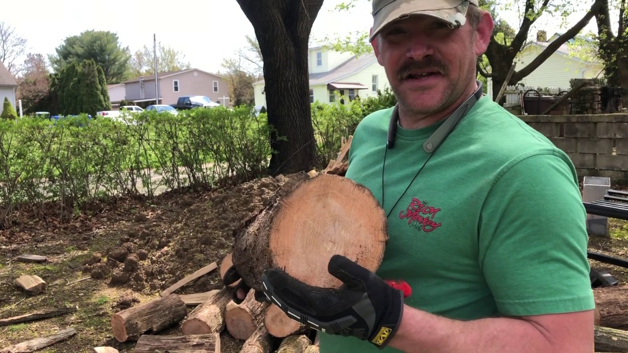 Splitting Firewood with the Rugged split and 6 way for my roadside stand.