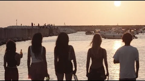 Simone Corvino - A Beautiful Mistake (Official Video)