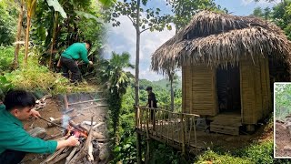 Building My First Small Bamboo Hut | Starting a New Life in the Wilderness