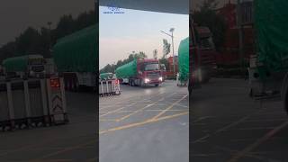 A batch of tanker semi-trailers is heading overseas after strict quality inspection.