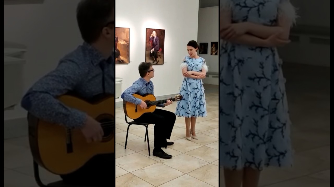 «Одинокая гармонь», поёт Мария Лисицына, гитара - Михаил Спичков - YouTube