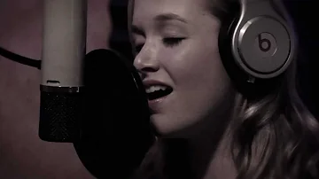 Kelley Jakle - IN STUDIO - "When You Say Nothing At All"