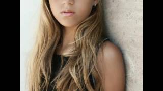 Celebrity Skylar Stecker | Singer/Actress Wealth