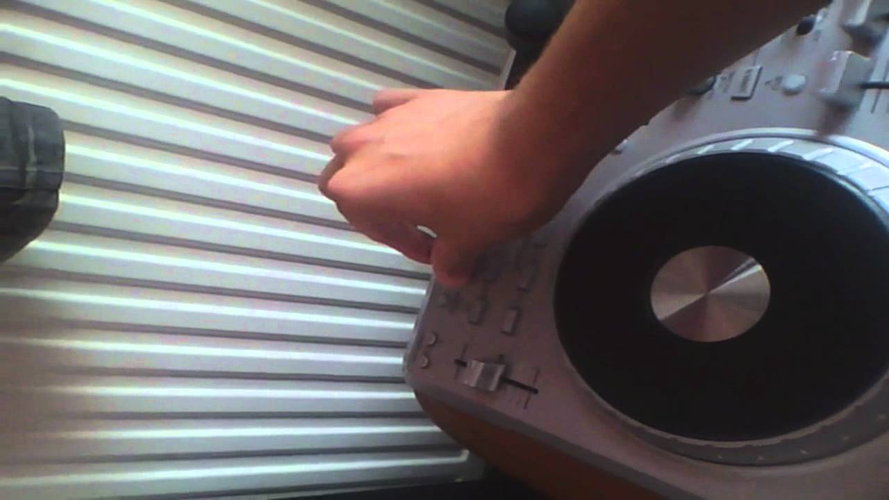 DJ Setup Video Prosound 300w Speakers w/ Ion Discover Dj Pro Decks [IDJ3]