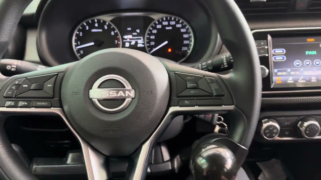 Nissan Kicks S 2024 - instalação câmera de ré plug and play
