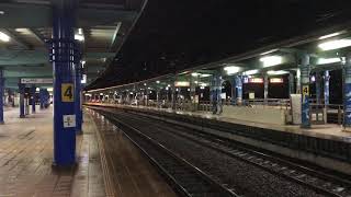 109/09/28(19:02)八堵7556次貨列通過本務R167