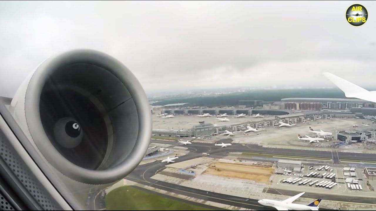 SPECTACULAR Takeoff: Lufthansa CityLine CRJ900 engine vortex