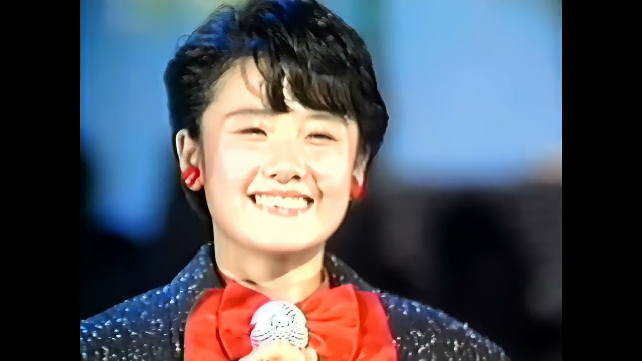 原田知世 天国にいちばん近い島 【1984】 - YouTube