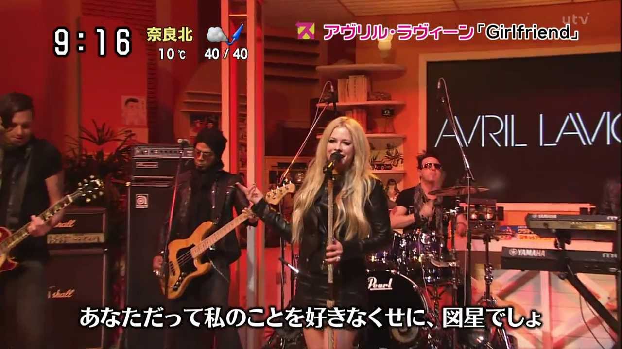 Avril Lavigne - Girlfriend + Interview @ Japanese TV show 19/11/2013 - HD
