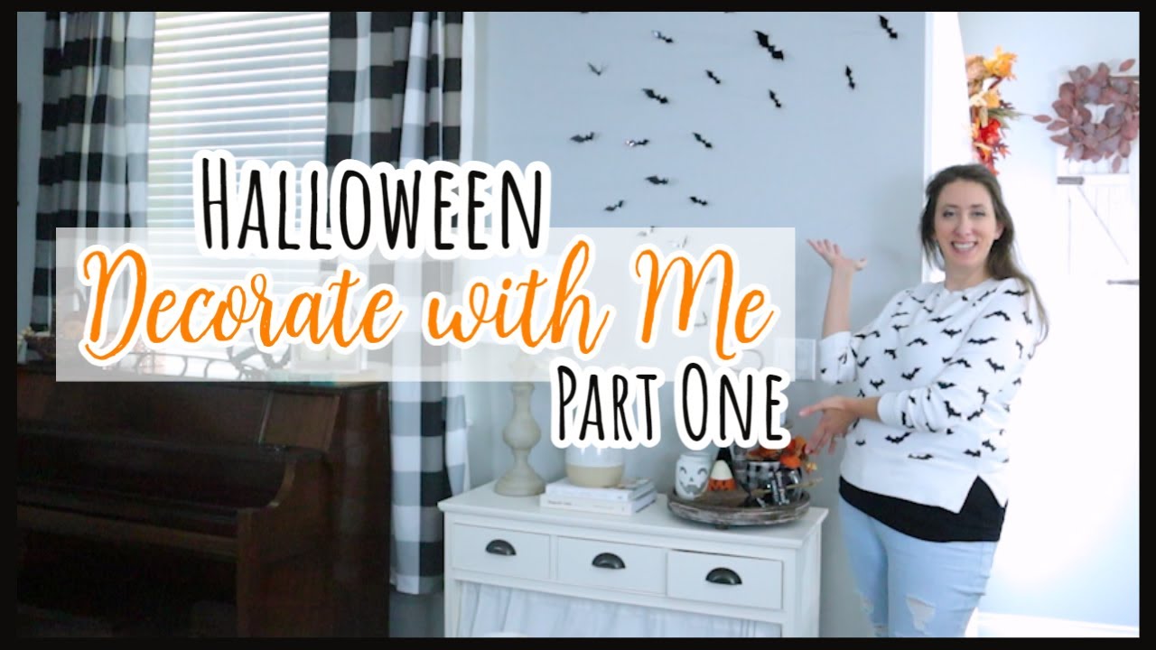 HALLOWEEN DECORATE WITH ME PART ONE | TIERED TRAY AND BAT WALL DECOR | HALLOWEEN DECOR IDEAS 2022