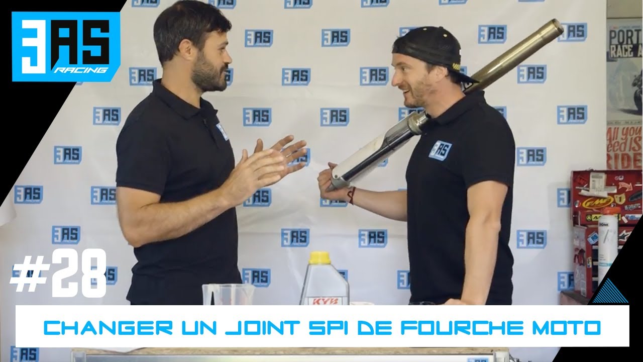 Comment changer un joint spi de fourche moto - Tuto Moto #28