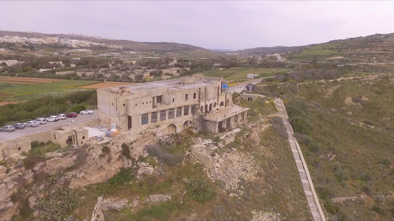 Ghajn Tuffieha (Malta)