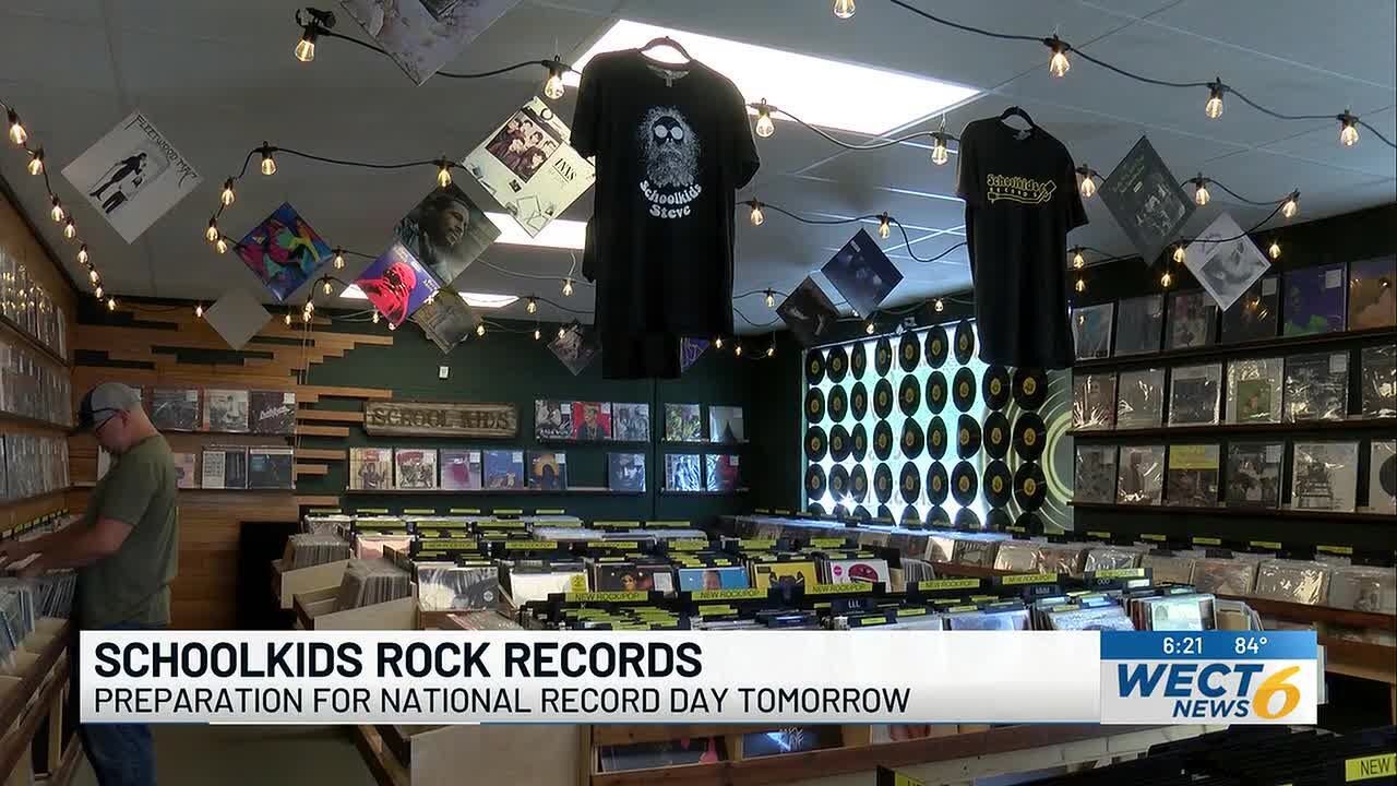 Wilmington record stores prepare for Record Store Day - YouTube