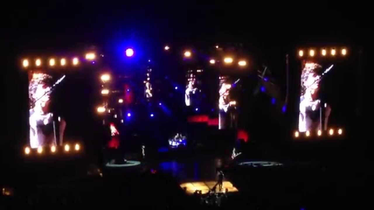 5SOS at Jones Beach Theater - Jet Black Heart LIVE (ROWYSO 9/2/15)