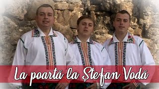 Fratii Reut - La poartă la Ştefan Vodă | Colinde din Bucovina de Craciun chords