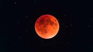 Complete lunar eclipse HD