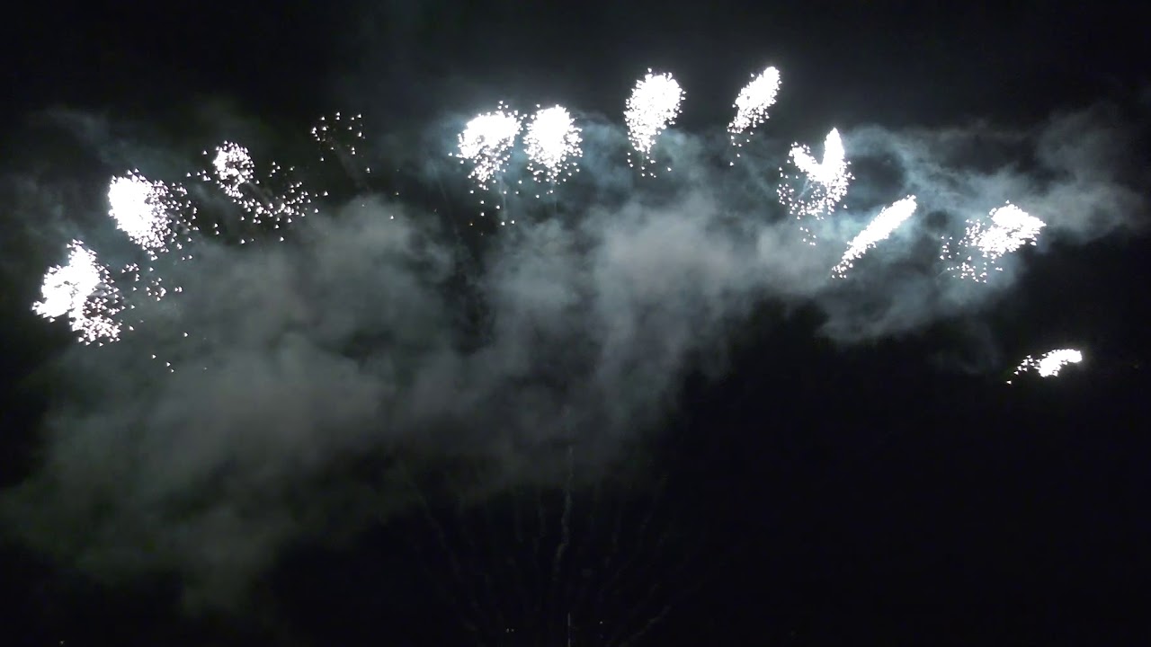 23373 Ряд 1.2" 13 выстрелов Silver spinner flower