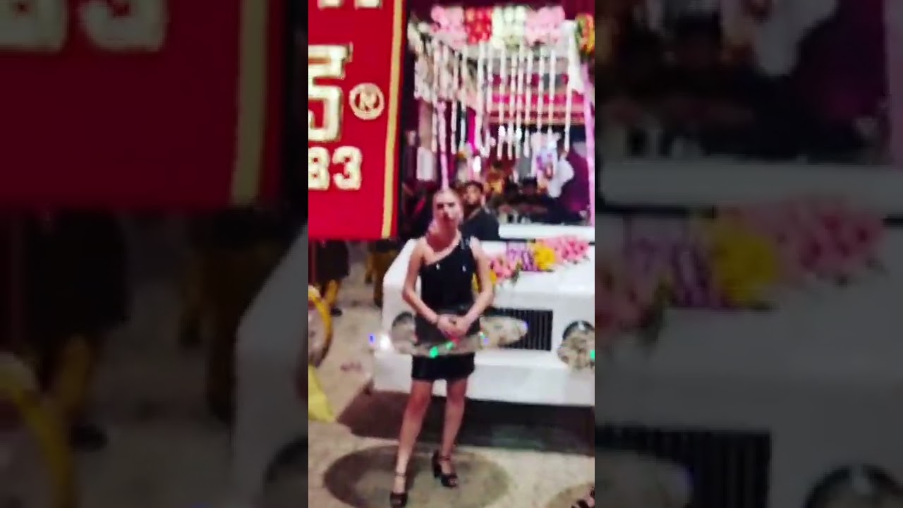 Whisky Bar With Russian Girl Sindhi Hira Nand Ghori Wala Opp Red Fort Delhi 9999193193 9711171183