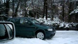 Petit Bordel, Glisse Sur Neige Au Tennis.