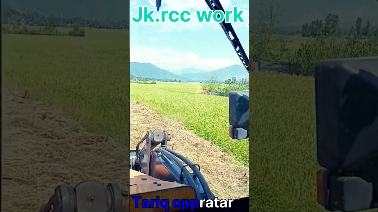 Jk.rcc aaj ka work road ki trinchkiting ha
