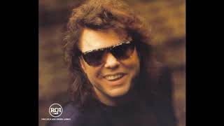 Ronnie Milsap She Keeps The Home Fires Burning