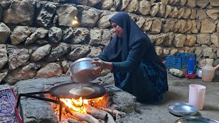 Nomadic life in the lush Zagros Mountains | The struggle for survival🐐