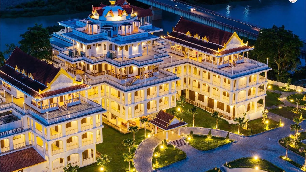 Champa palace hotel ວັງຫຼວງແຫ່ງລາວໃຕ້