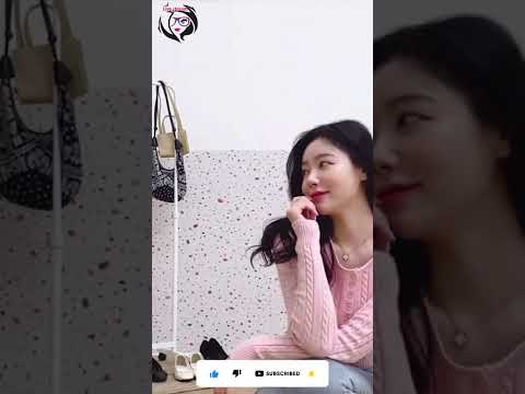 Video # 11 Gái Xinh Live stream lộ hàng ngon thay đồ trực... - youtube
