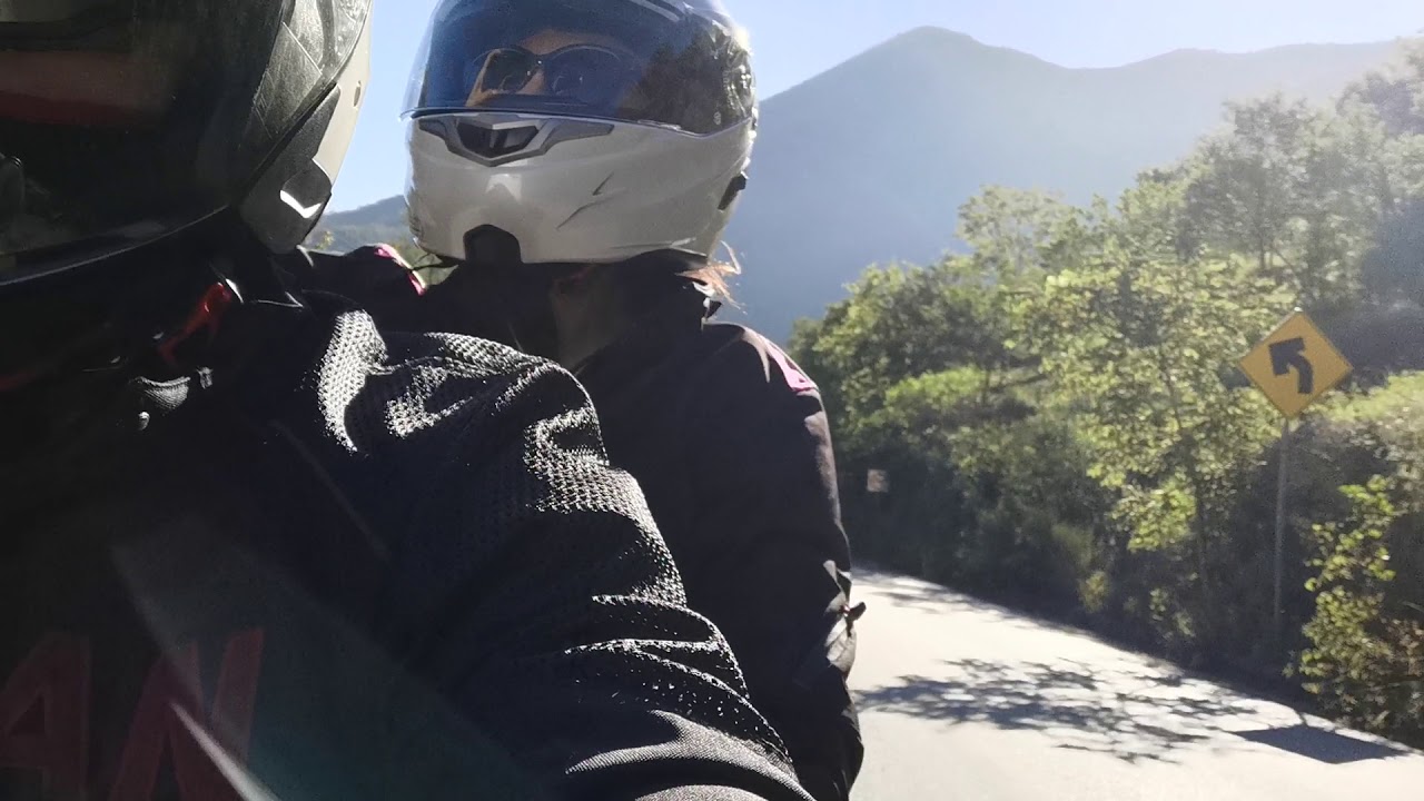 Indian Chief Dark Horse subiendo a Puerto Genovevo