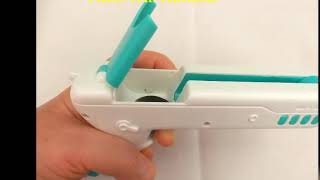 N&J Kelivi Interactive Cat Toy Gun with Ball and Feather N&J Kelivi Interactive Cat Toy Gun with Ball and Feather