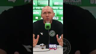 Mozart questiona críticas depois de derrota do Goiás para o América/MG: "muito satisfeito"