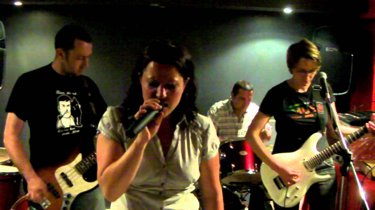 Zombie (Cranberries) YouTube