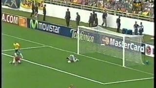 2007 (July 1) Brazil 3-Chile 0 (Copa America).mpg