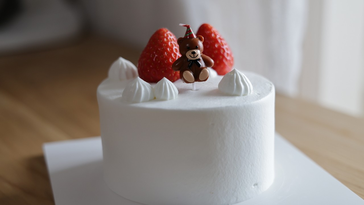 딸기의 계절, 향긋한 키르쉬 향을 가득 담은 딸기케이크 만들기, Strawberry Kirsch Cake