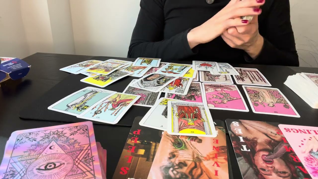 Definitiv kommt neue Liebe auf dich zu 💝💝 Dein Ex wollte dich klein halten. Was ein Loser🙄