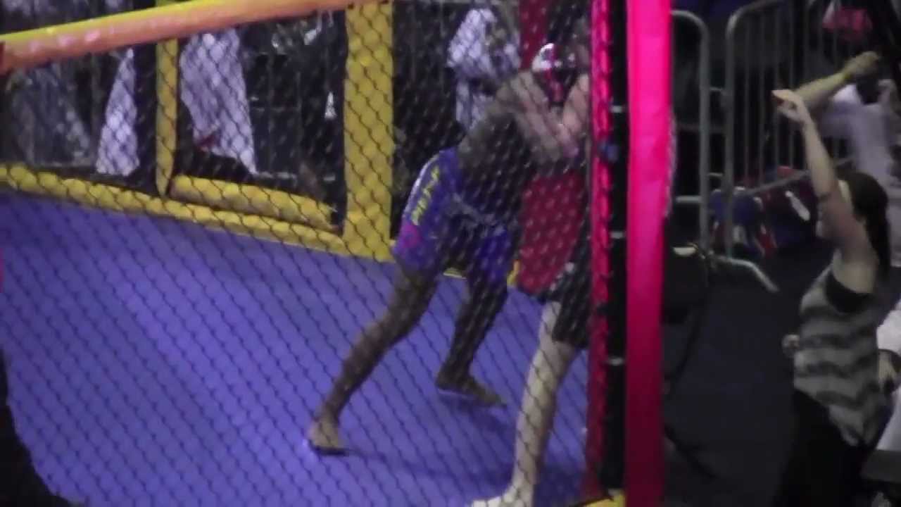 Travis Hill MMA Debut Fight - BTT Plano - YouTube