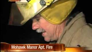Apartment fire leaves firefighters battling cold conditions
