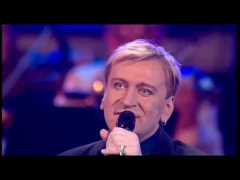 Sleduj Сергей Пенкин - Опять метель (live @Кремль, 11.02.2011г.) na YouTube