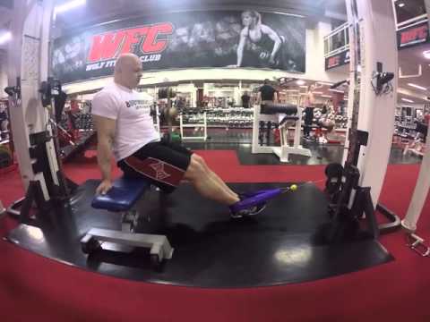 Jalkojen koukistus istuen, taljassa - Seated leg curl, cable version