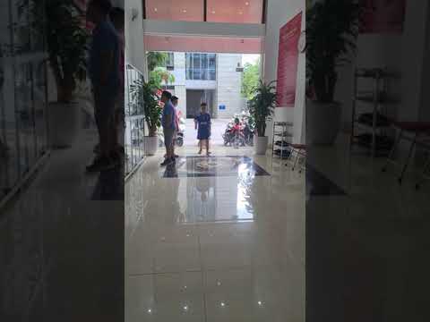Video ĐI BỊ BẬP BÊNH THẾ NÀY BIẾT NGAY LÀ LỆCH VẸO CỘT SỐNG... - youtube
