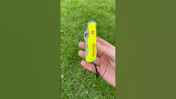 Victorinox RescueTool and Leatherman Raptor 🧰 tools for emergency situations #victorinox #edc