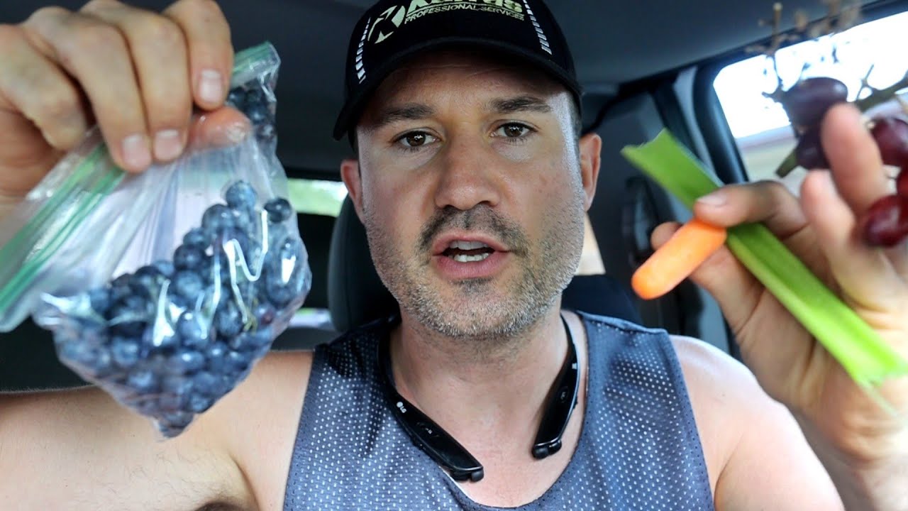 My Experience From ONLY Eating Raw Fruits & Vegetables For Lunch Every Day This Year